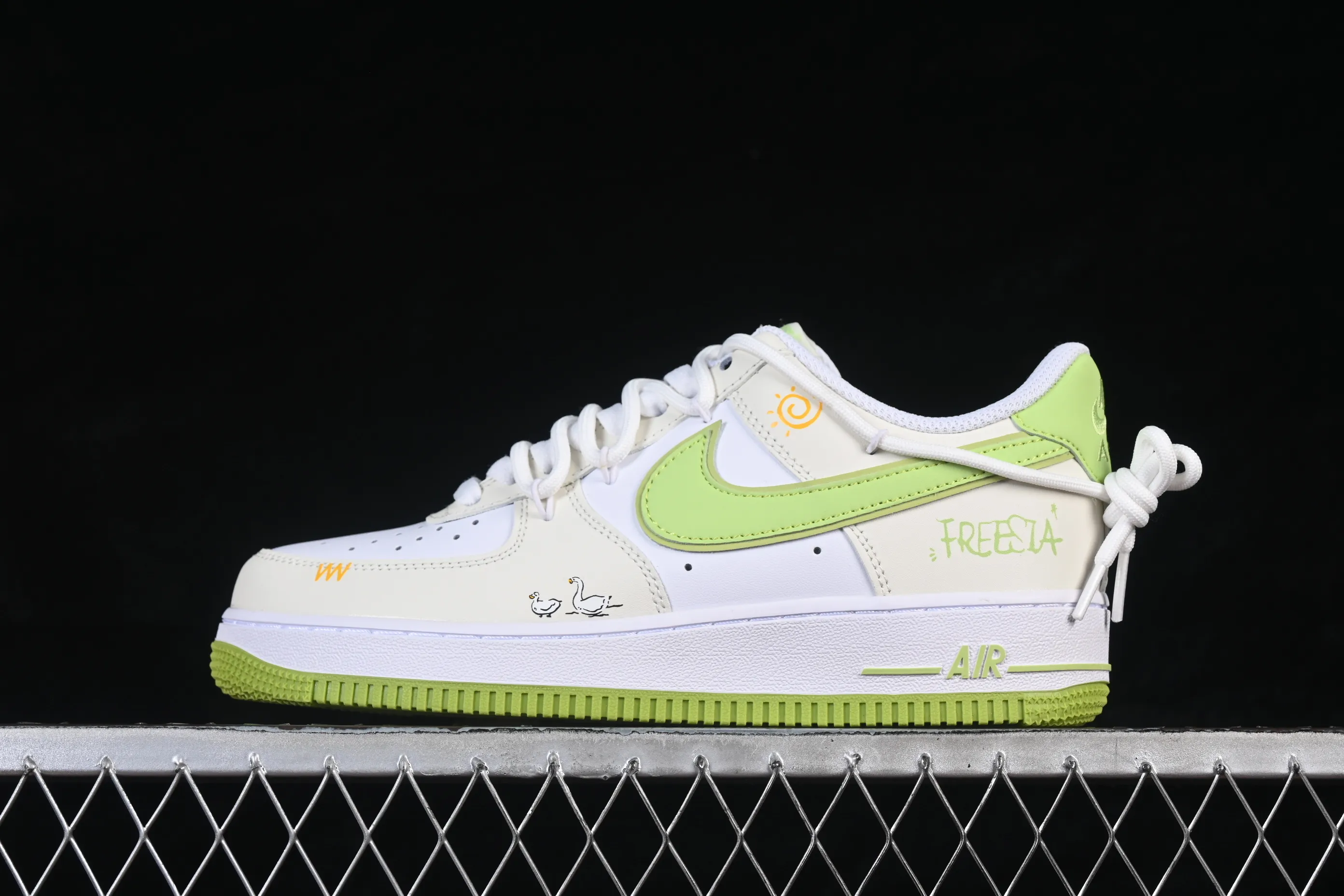 All Categories Nk Air Force 1 Air Force Series Nk Air Force 1 Low Air Force Low Nike Air Force 1'07 Low Coconut Green Milk Cover Air Force One Low Casual Sneakers YY2024-315